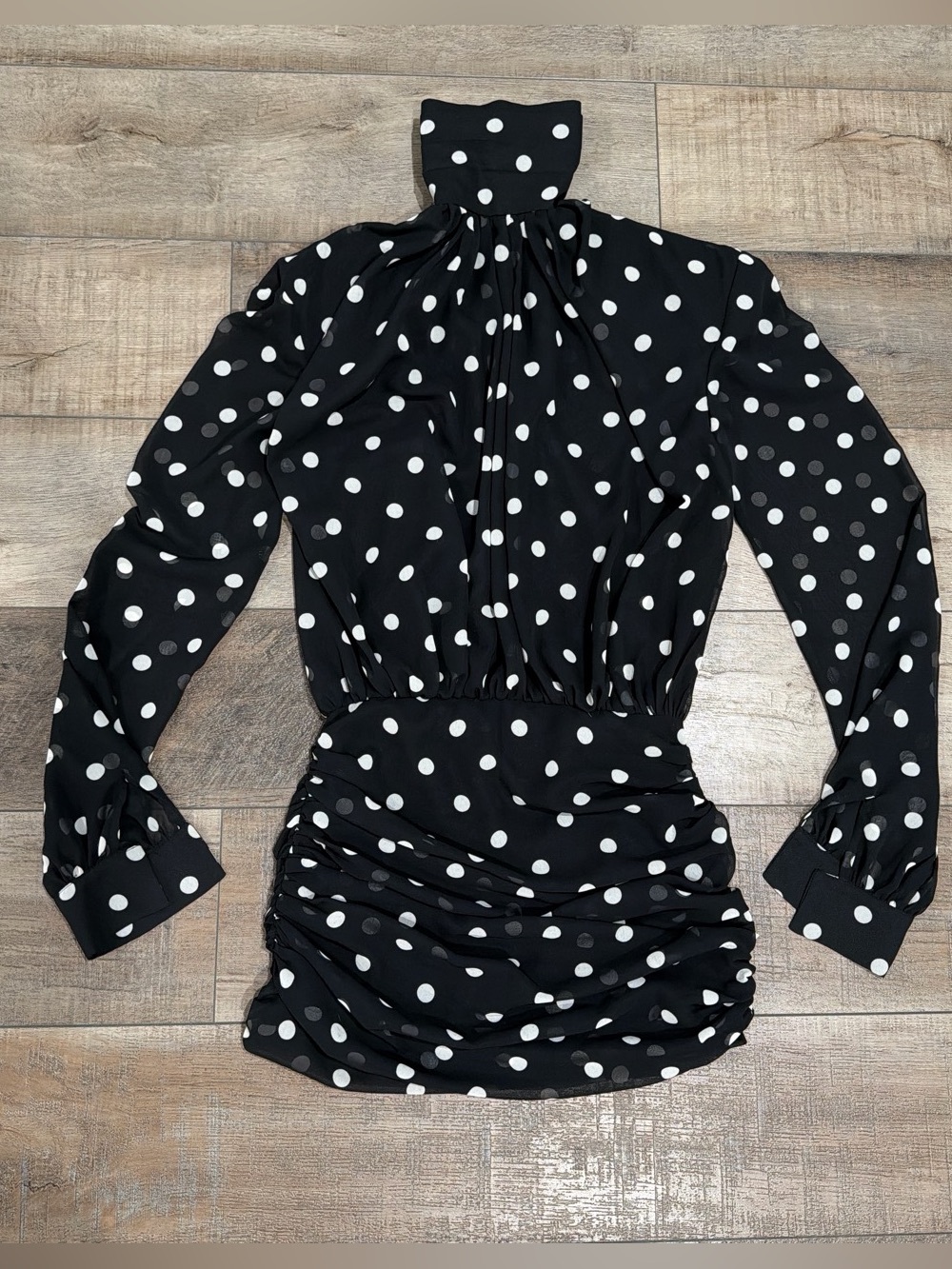 Leam Almes polka dot backless padded shoulder mini dress - Picture 3 of 12